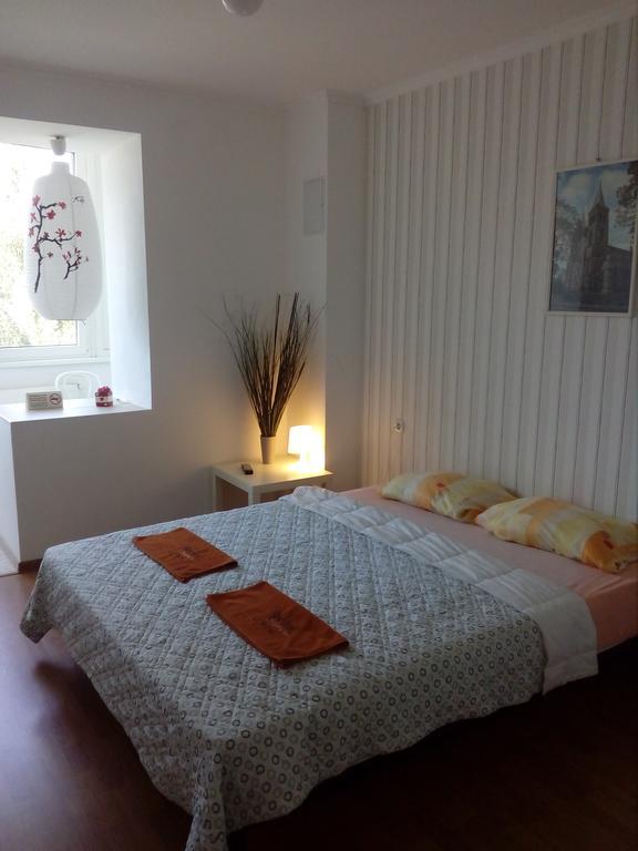 Apartment On Akademika Sakharova Ивано-Франкивск Екстериор снимка