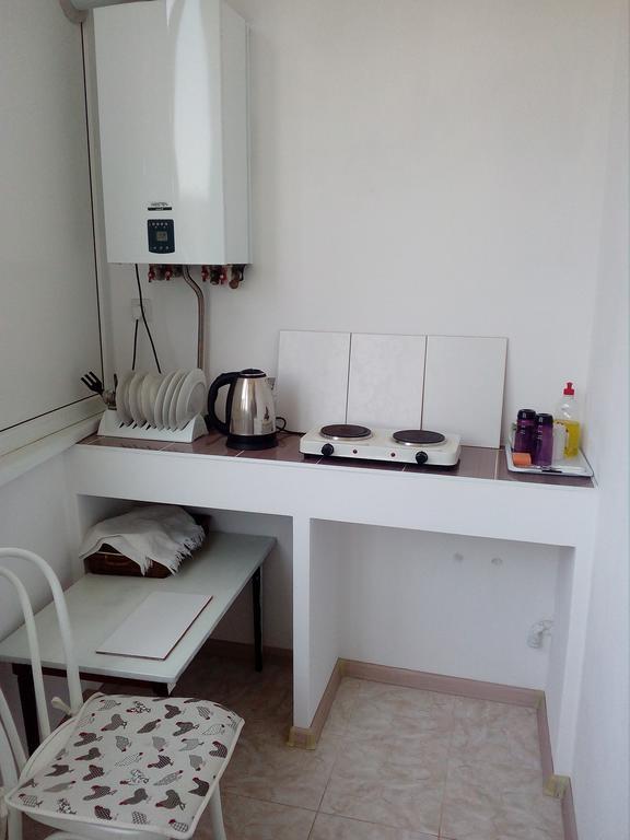 Apartment On Akademika Sakharova Ивано-Франкивск Екстериор снимка